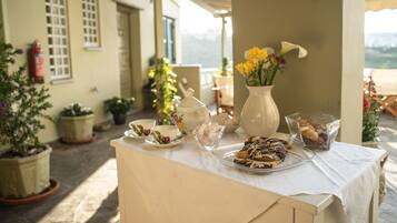 Standard-Zweibettzimmer | Terrasse/Patio