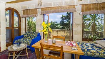 Comfort Suite, 1 Bedroom, Balcony, Valley View (Tranquillity)