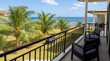 Superior appartement, uitzicht op zee | Terras