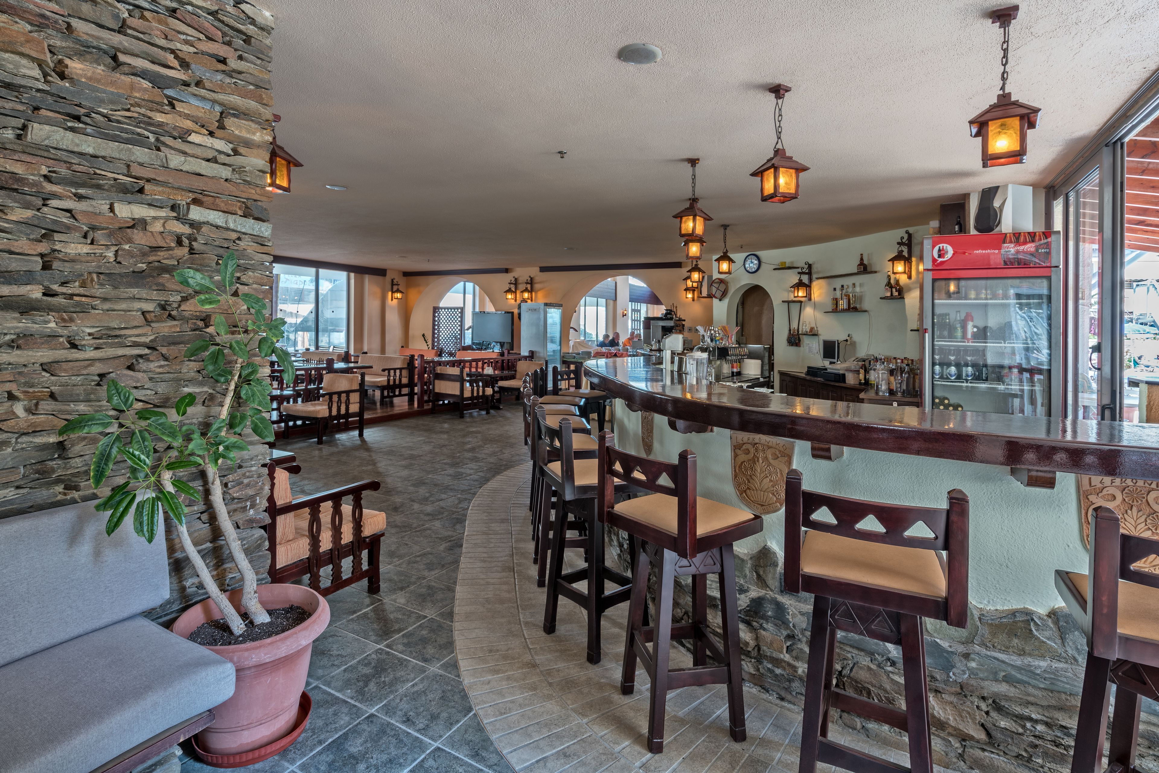 Photo - Icarus Apartments