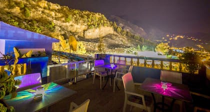 Hotel Tarek