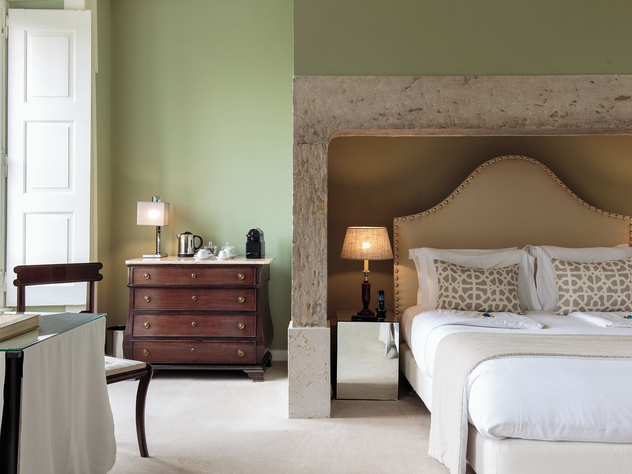 1 habitación, ropa de cama de alta calidad y minibar 