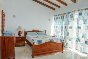 Deluxe Double Room | In-room safe, soundproofing, iron/ironing board, free cribs/infant beds - Arla Residencial (São Vicente)