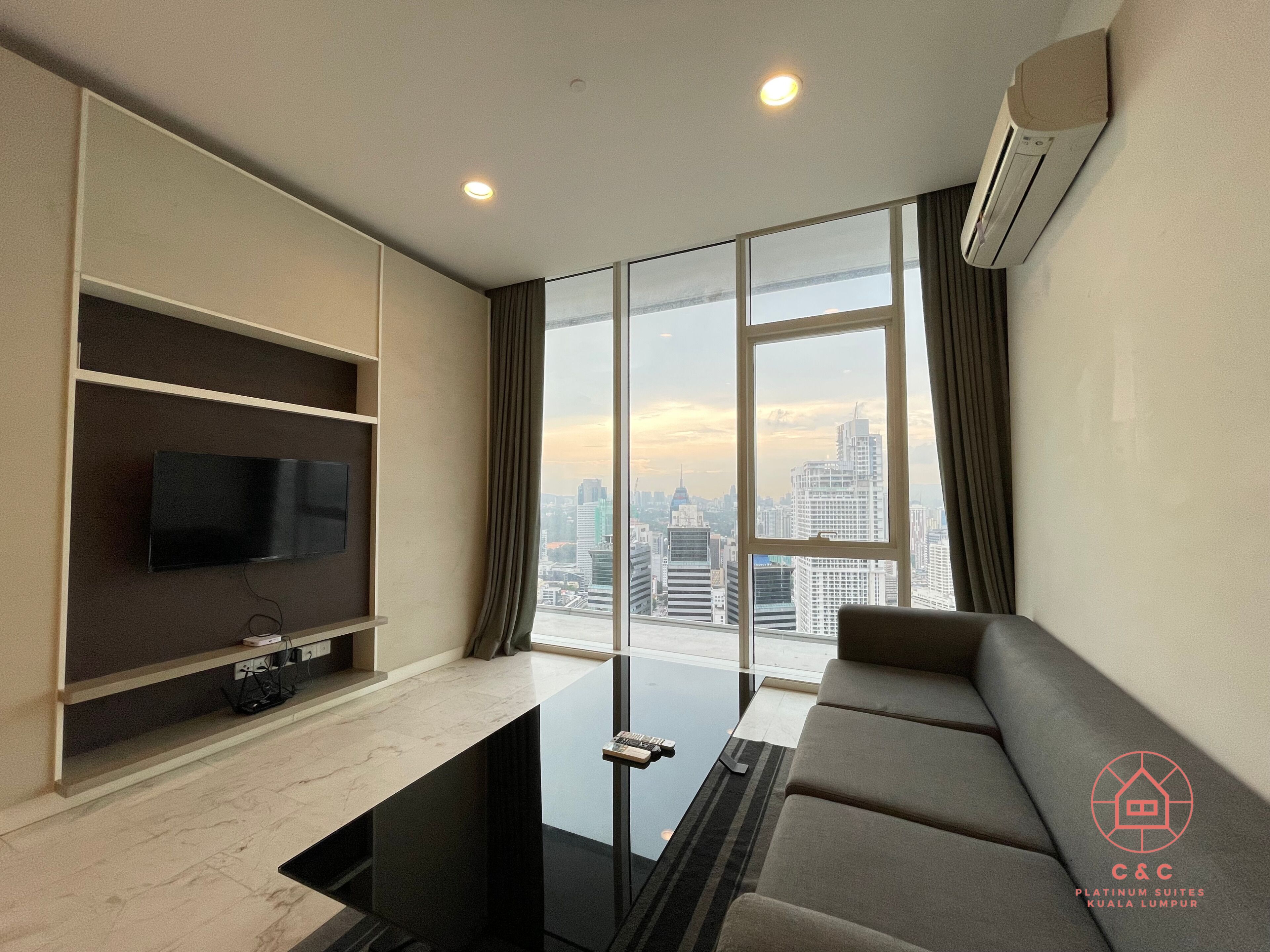 Executive Suite, 3 Bedrooms | Living area | 40-inch LCD TV with digital channels, TV, streaming services