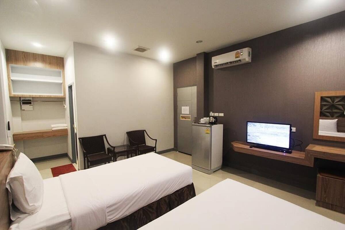 Habitación con 2 camas individuales | Escritorio y wifi gratis