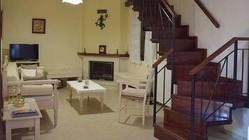 Comfort Villa, 2 Bedrooms | Living area | Flat-screen TV, DVD player