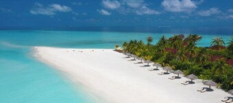 Dhigufaru Island Resort