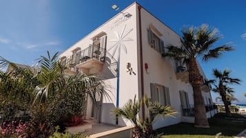 Enjoy breathtaking views of the sea from the balcony.