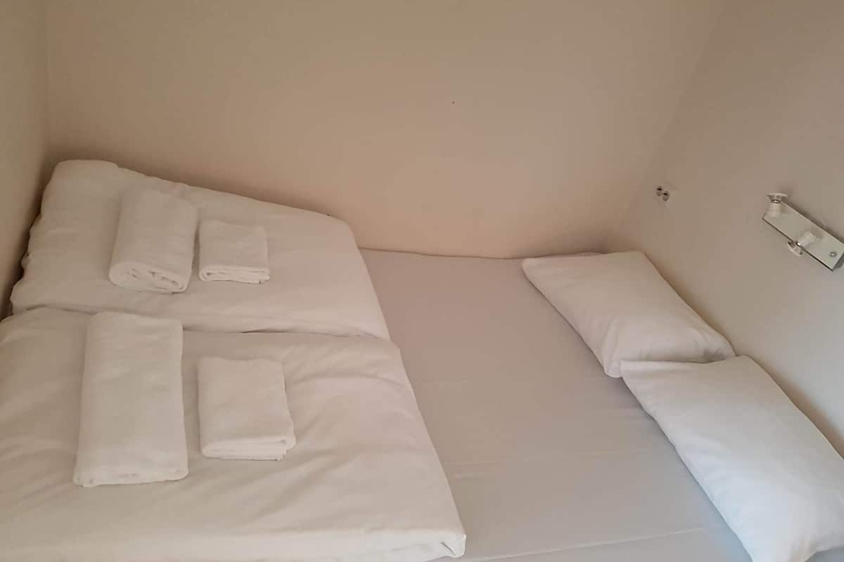 1 bedroom, free WiFi