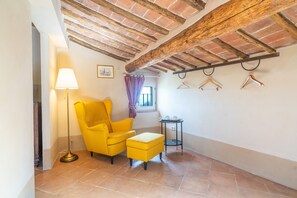 高级双人房或双床房 | 起居区