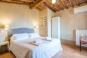 高級雙人或雙床房 | 高級寢具、羽絨被、獨特設計、獨特裝修