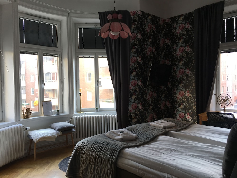 Morris Hotel photo 6