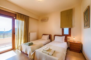 Villa, Private Pool | 6 bedrooms, in-room safe, desk, soundproofing