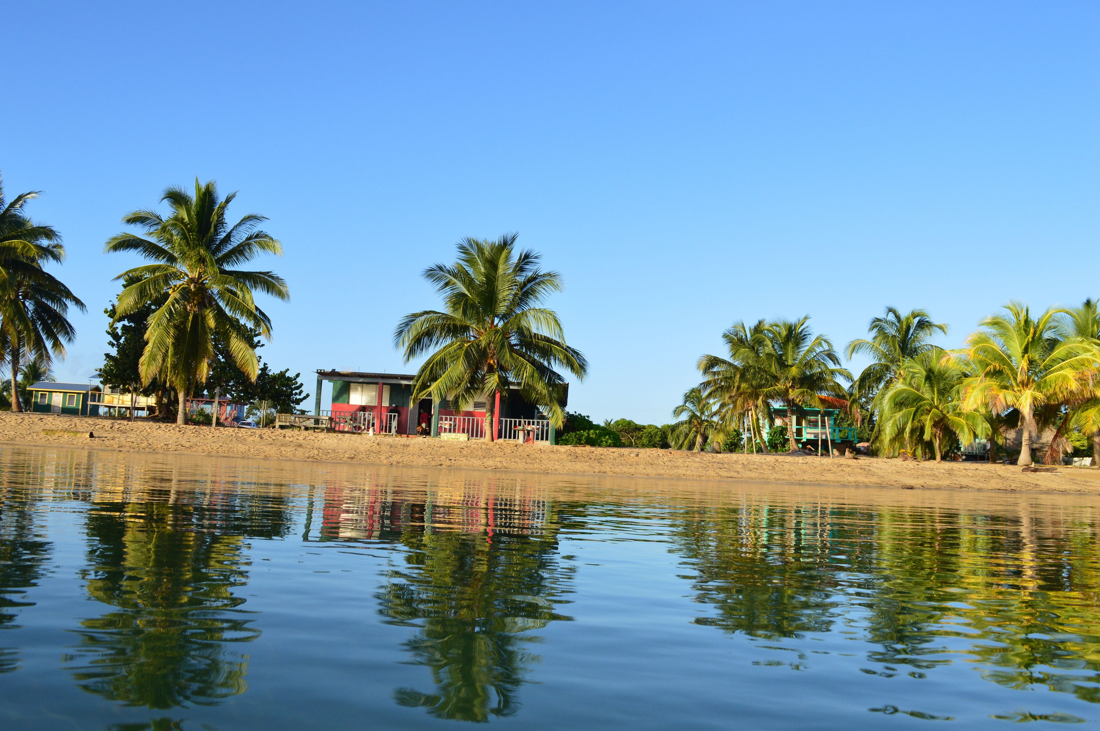 Beach nearby, beach towels, kayaking