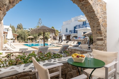 Agios Prokopios Hotel