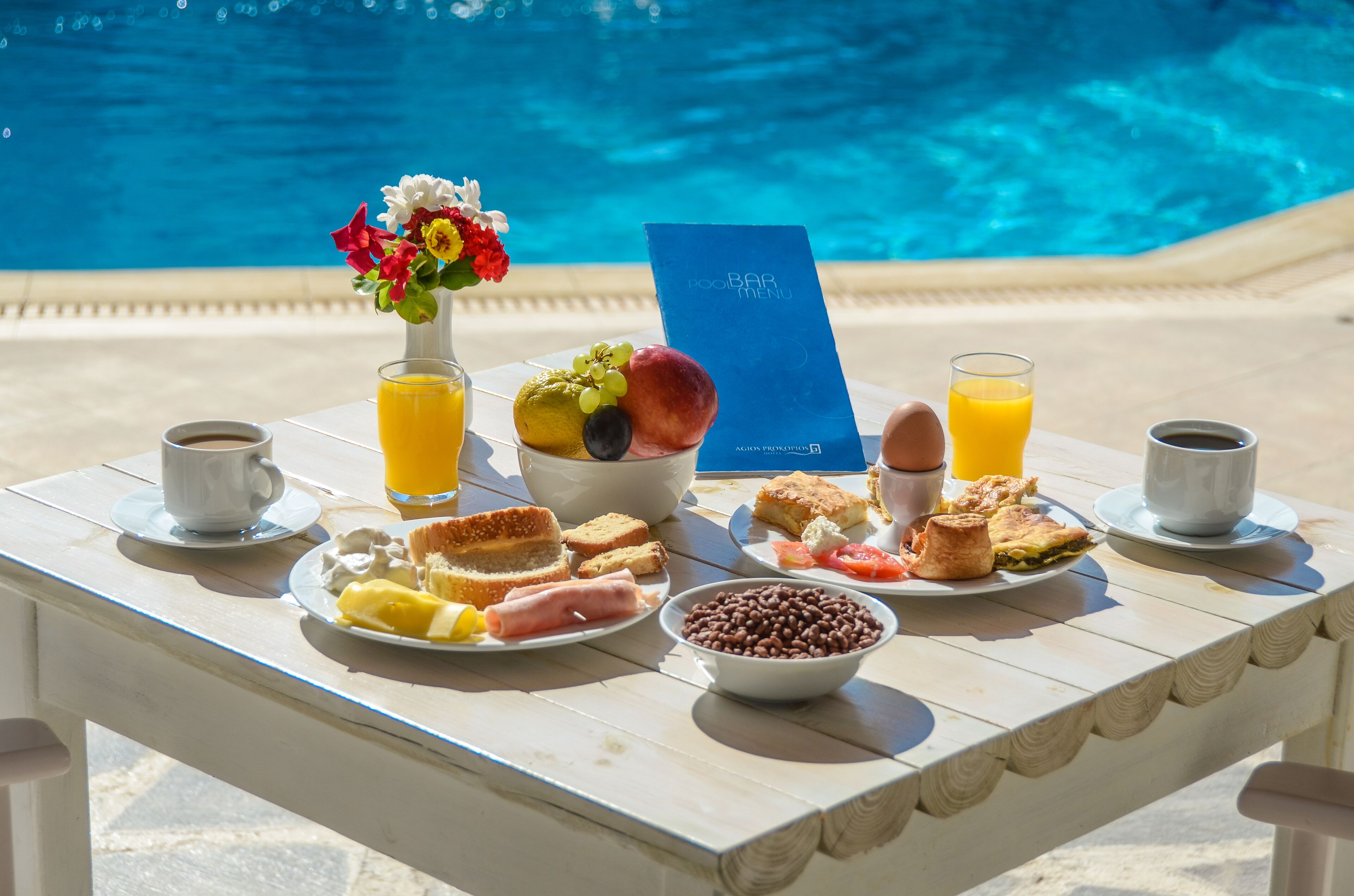 Desayuno buffet todos los días (con cargo)