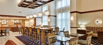 Hampton Inn & Suites Ashland