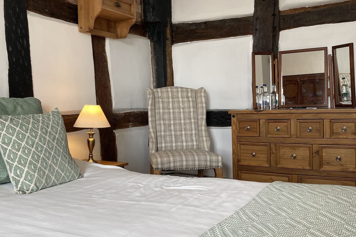 Knightwick The Talbot at Knightwick Reviews, Deals & Photos 2024 - Expedia.co.uk