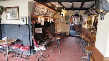 Bar (en la propiedad)