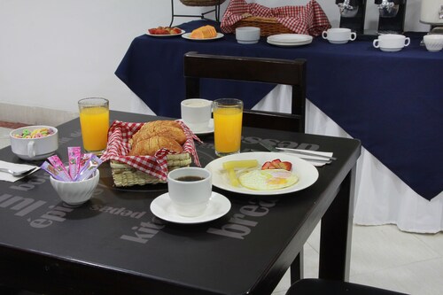 SB Hotel Internacional