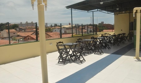 Terraza o patio. Pousada N S Fátima