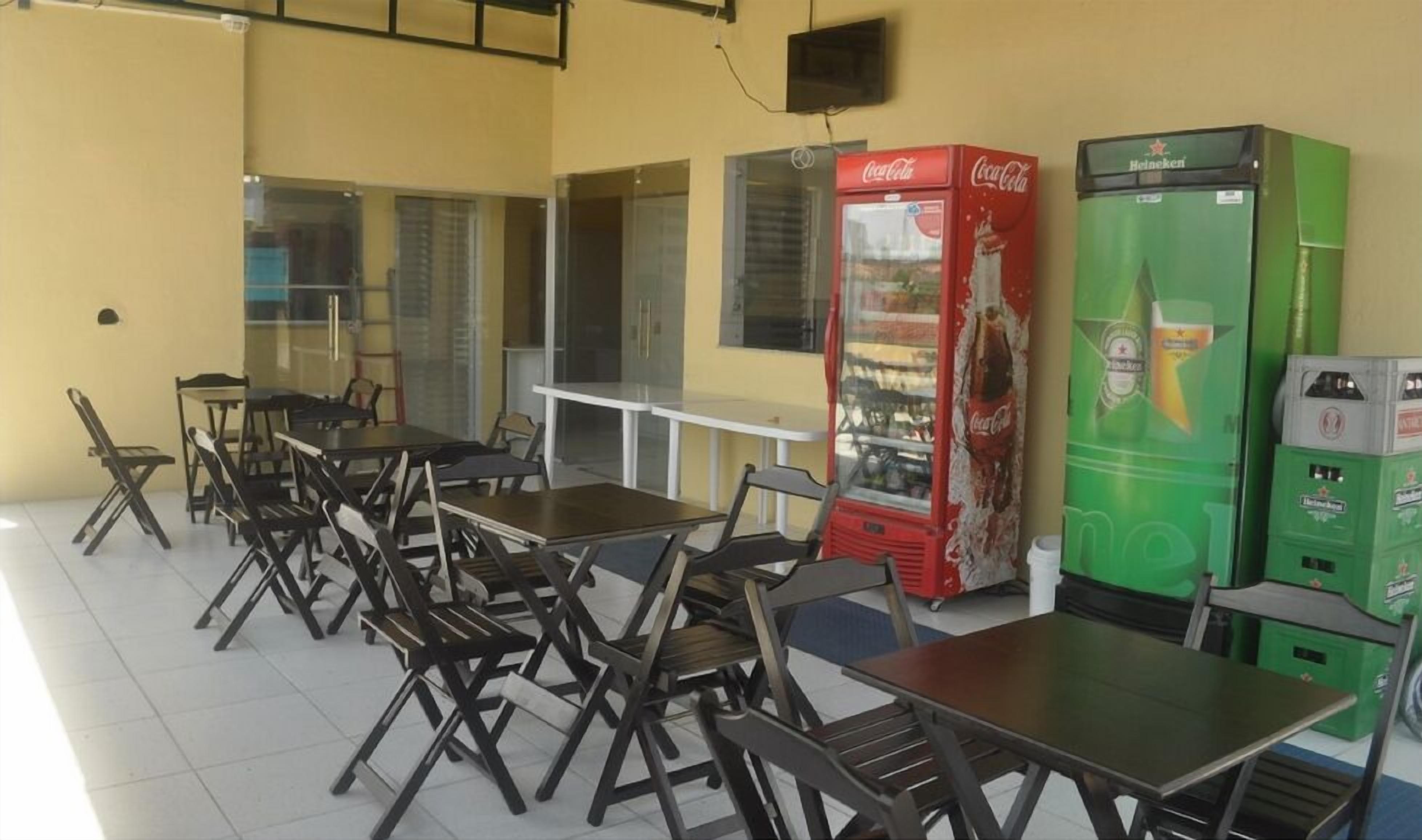 Kontinentales Frühstück unter der Woche (15 BRL pro Person)