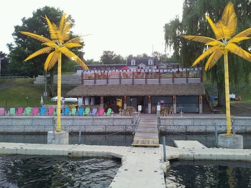 The Anchor Inn and Marina