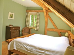 4 عدّة غرف نوم وواي فاي