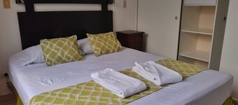 Suites & Apartments San Benito Flats