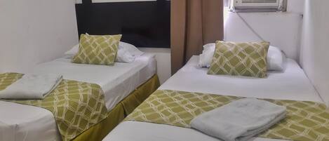 Apartment, 3 Bedrooms | Minibar, iron/ironing board, cribs/infant beds, free rollaway beds
