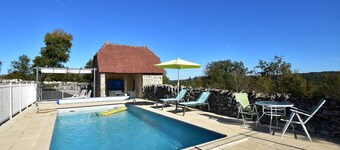 Holiday Home in Gramat with Private Pool