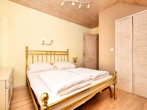 4 bedrooms, WiFi