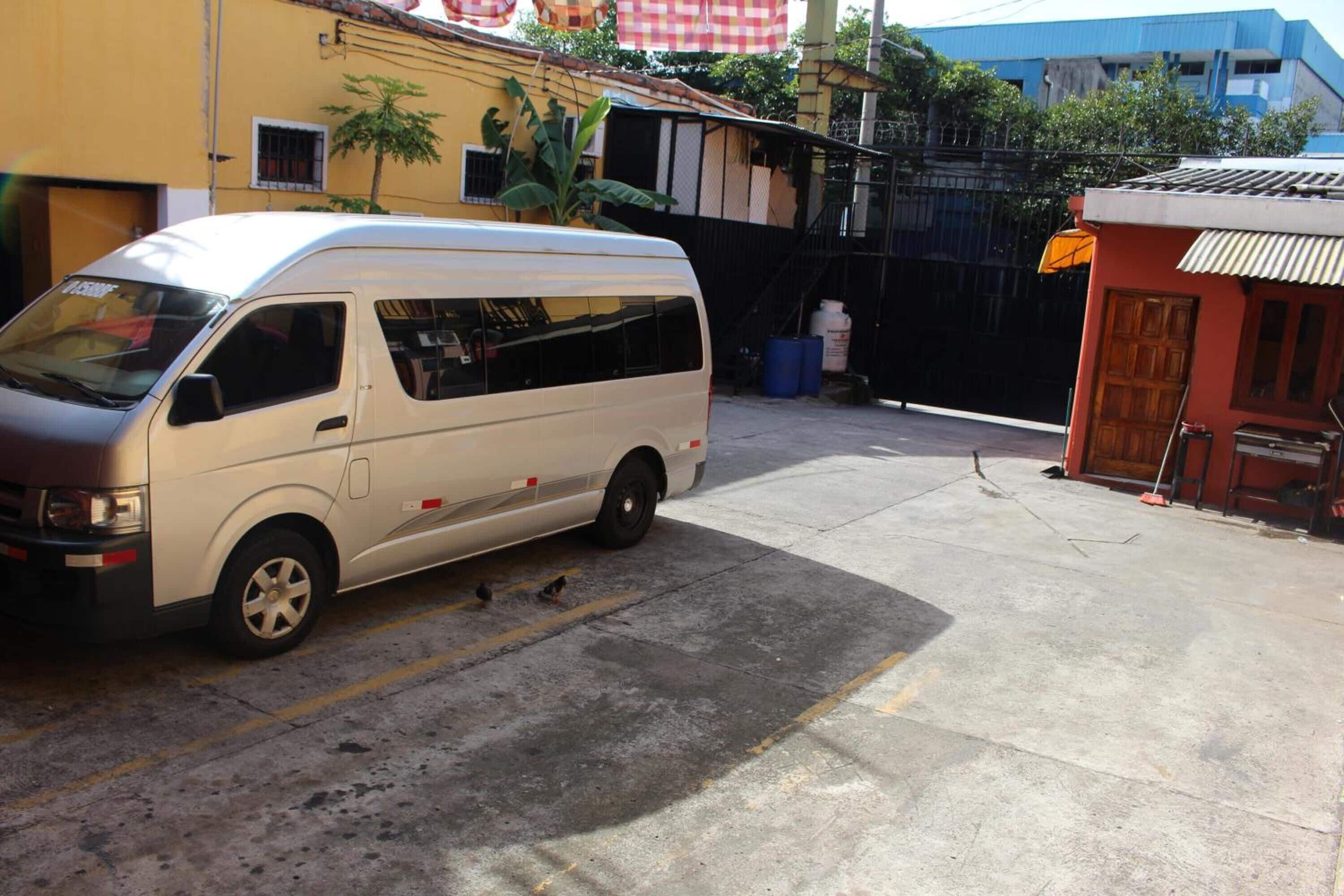 Photo - Hotel Pasadena II