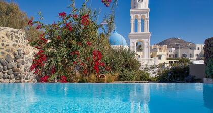 Villa in Megalochori with Private Pool