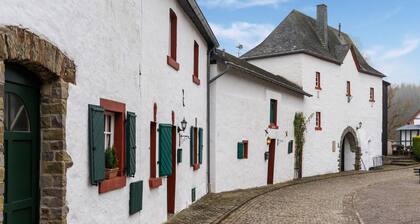 Apartment in Reifferscheid with garden