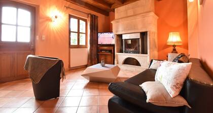 Maison de vacances luxueuse Ă Domme avec piscine
