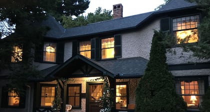 Pinecrest Bed & Breakfast