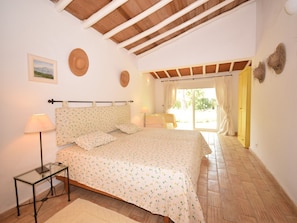 4 bedrooms, WiFi