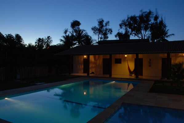 Outdoor pool, pool loungers