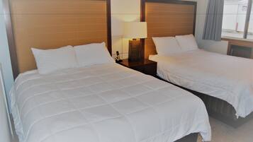 1 habitación, ropa de cama de alta calidad y escritorio