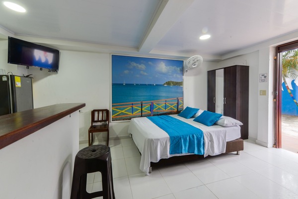 Familiestudio, tekjøkken | 1 soverom, individuelt dekorert, strykejern/-brett og wi-fi (inkludert)