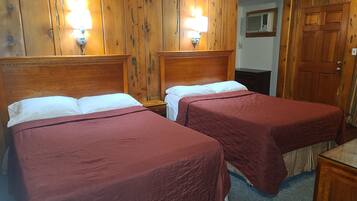 Desk, blackout drapes, rollaway beds, free WiFi