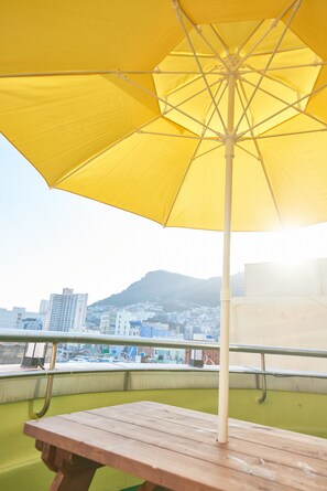 View from property - 24 Guesthouse Jagalchi (Busan)
