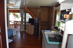 1 bedroom, premium bedding, Select Comfort beds, individually decorated - Fare Aute Beach (Moorea-Maiao)