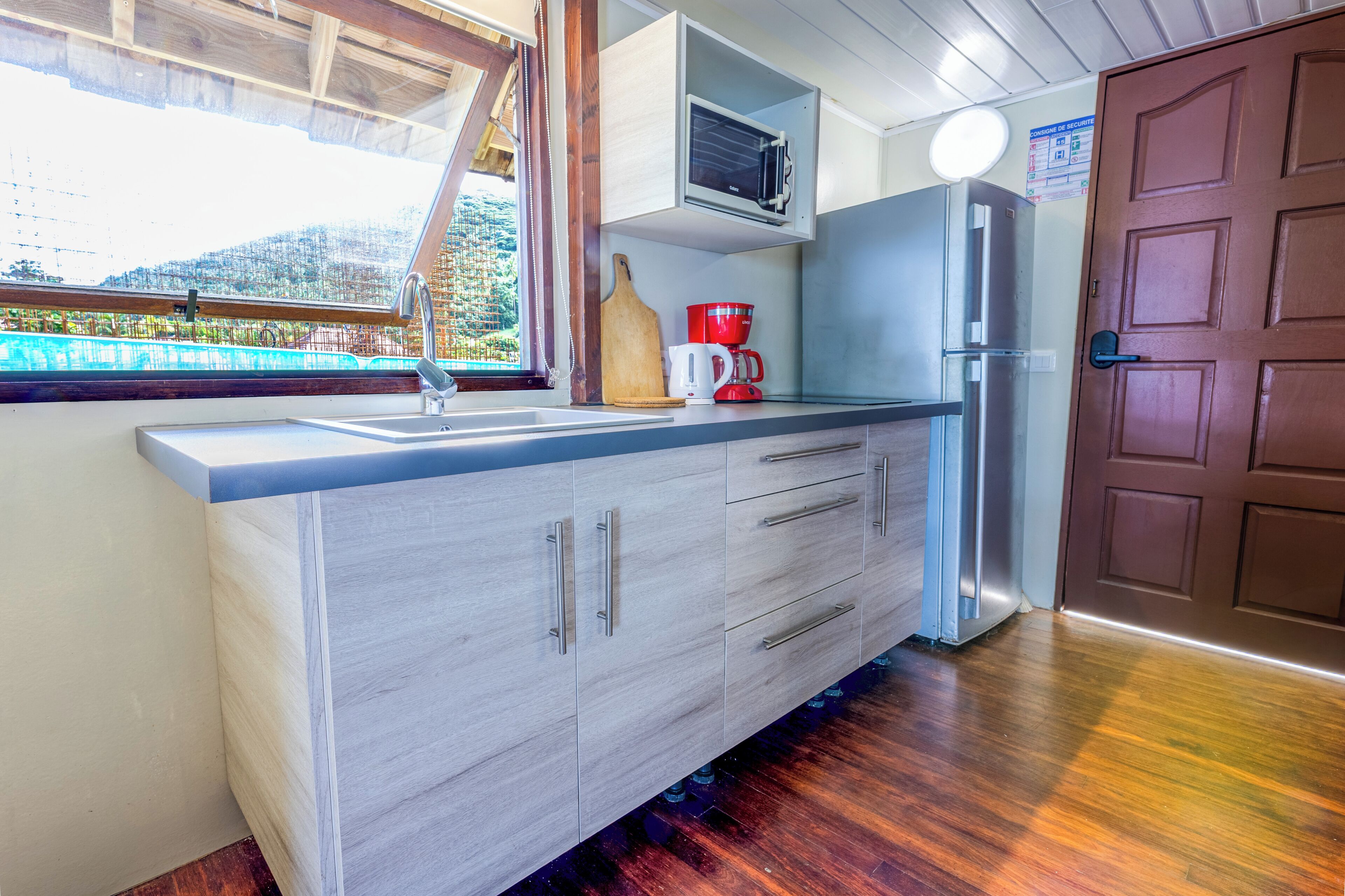 Bungalow, Lagoon View, Beachside (Aito) | Private kitchen | Full-size fridge, microwave, stovetop, coffee/tea maker