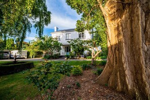 Property grounds - Boscobel of Tasmania (West Ulverstone)