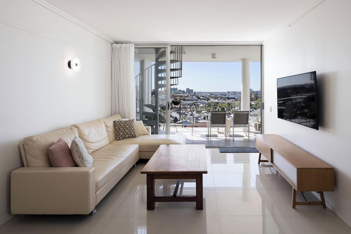 Premium-Apartment, 2 Schlafzimmer, Nichtraucher, Terrasse | 1 Schlafzimmer, hochwertige Bettwaren, individuell eingerichtet