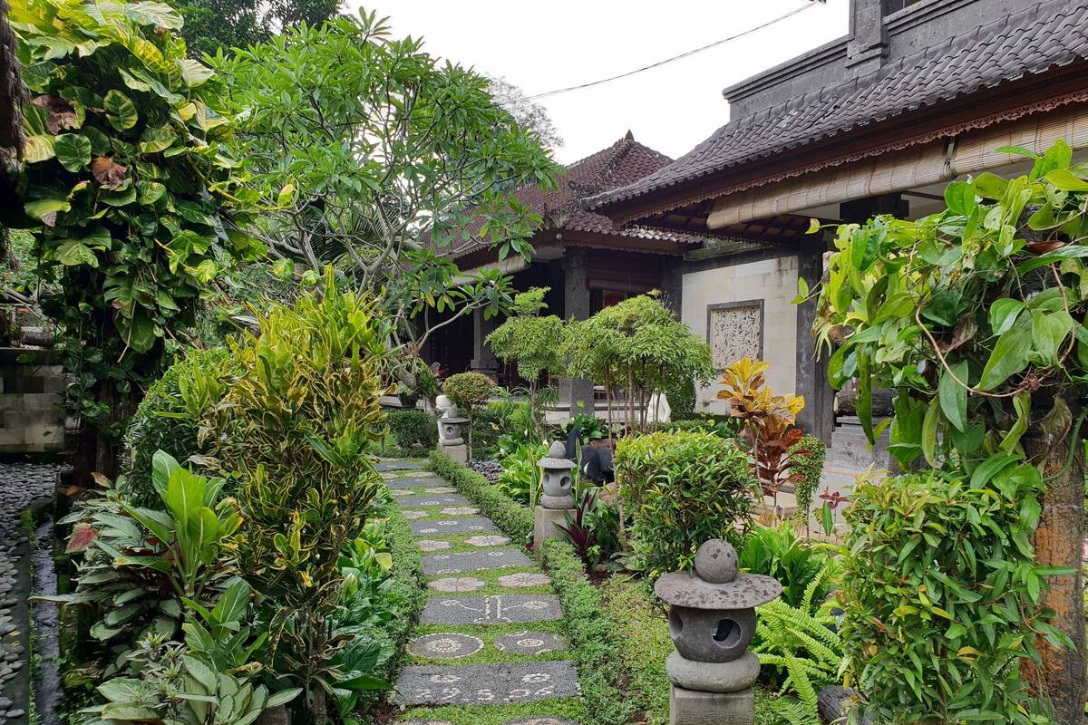 Jardines del alojamiento