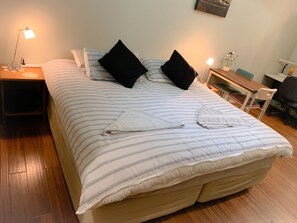 Basic Studio Suite, 1 Bedroom | Free WiFi, bed sheets