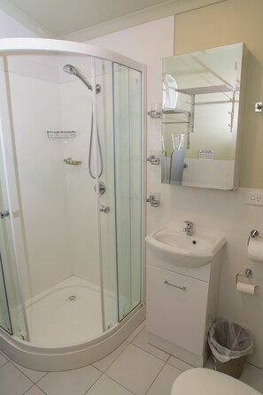 Eenvoudig appartement, 1 slaapkamer (Apartment 2) | Gratis wifi, beddengoed